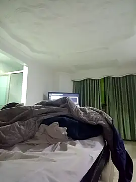 Ariana Rodriguez online show from 11-07-25, 03:33