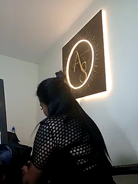 Ariana Rodriguez online show from 04-19-26, 04:52
