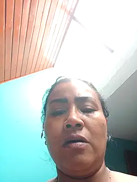 Ariana Rodriguez online show from 02-12-26, 12:38