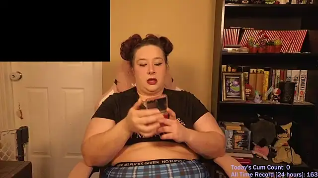 VioletNova online show from 02-12-26, 02:06