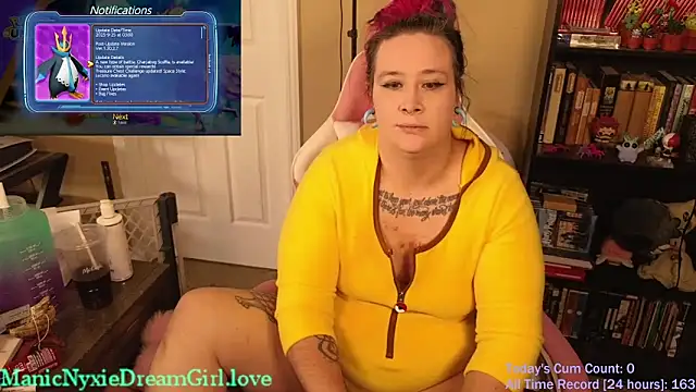 VioletNova online show from 10-05-25, 09:27