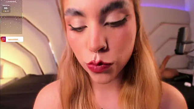 Violeta-Marquez online show from 04-17-26, 11:46