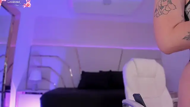 Violeta-Marquez online show from 03-14-25, 02:52