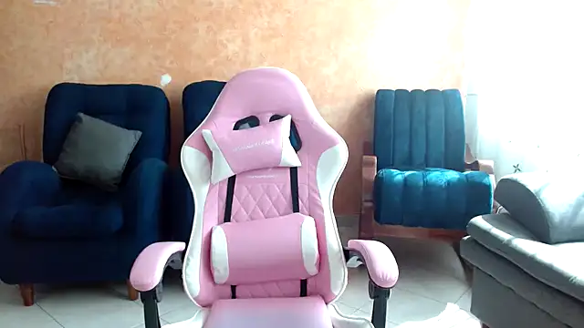 Snapshot of nanis_milf chatting on 02-06-26, 02:46 nanis milf online show from 02-06-26, 02:46