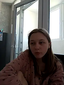 Snapshot of Bonechka chatting on 09-29-25, 07:26 Bonechka online show from 09-29-25, 07:26