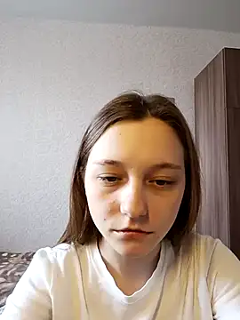 Snapshot of Bonechka chatting on 03-13-25, 08:04 Bonechka online show from 03-13-25, 08:04