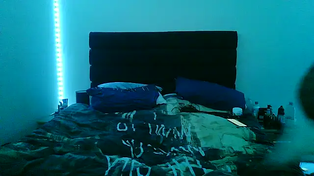 Snapshot of Brandon_Rob chatting on 03-19-25, 09:05 Brandon Rob online show from 03-19-25, 09:05