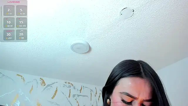 Cristal Velle online show from 05-11-26, 01:01