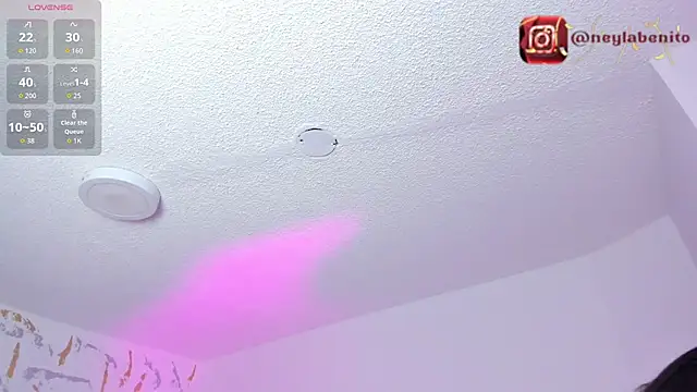 Cristal Velle online show from 07-03-26, 01:17