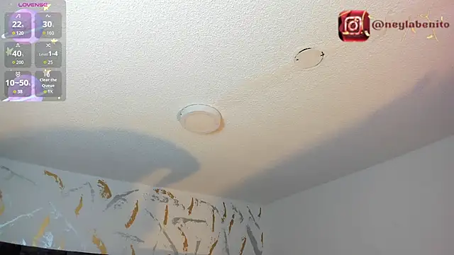 Cristal Velle online show from 07-22-26, 01:13
