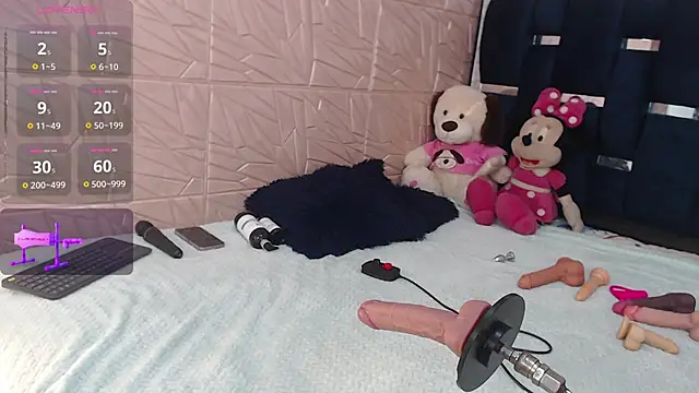Snapshot of Aleska128 chatting on 10-04-25, 07:54 Aleska128 online show from 10-04-25, 07:54
