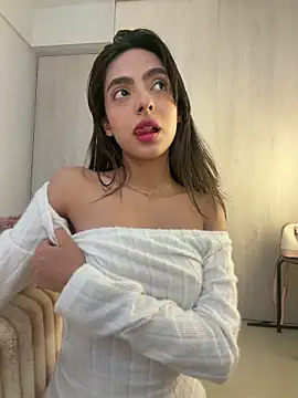 ZaraLuuv online show from 03-21-26, 06:12