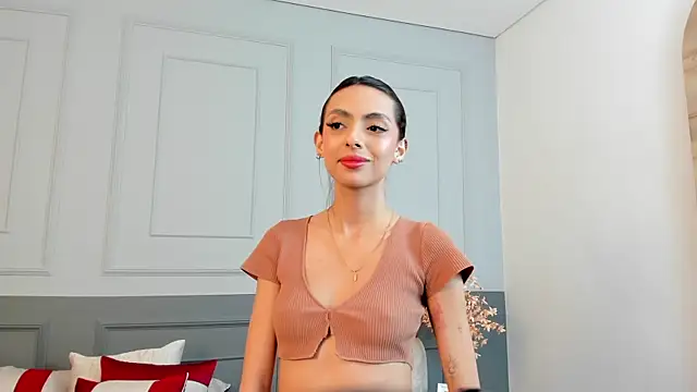 ZaraLuuv online show from 12-13-25, 08:04