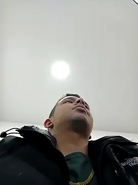 Snapshot of connor_steel2 chatting on 03-19-25, 03:08 connor steel2 online show from 03-19-25, 03:08