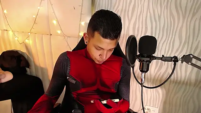 Snapshot of connor_steel2 chatting on 03-16-25, 04:20 connor steel2 online show from 03-16-25, 04:20