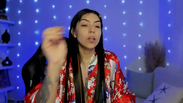 Saraa Desiree online show from 12-03-25, 09:25