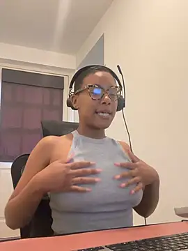 Melia Rayne online show from 06-04-26, 09:58