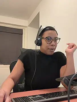 Melia Rayne online show from 02-20-26, 11:23