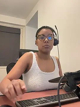 Melia Rayne online show from 03-03-26, 11:17