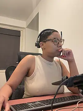 Melia Rayne online show from 03-10-26, 10:30