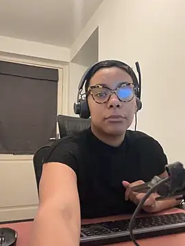 Melia Rayne online show from 02-11-26, 10:48