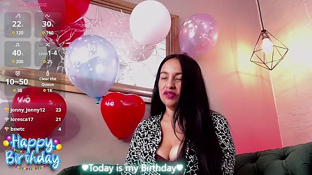 Snapshot of Chanel_milff_ chatting on 03-15-25, 06:32 Chanel milff online show from 03-15-25, 06:32