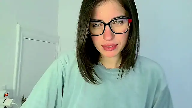 neferutt online show from 11-07-25, 10:09