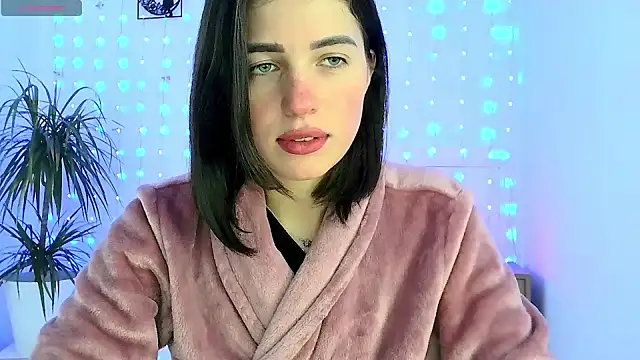 neferutt online show from 11-21-25, 01:10