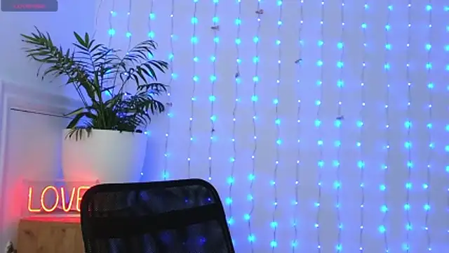 neferutt online show from 01-07-26, 11:59