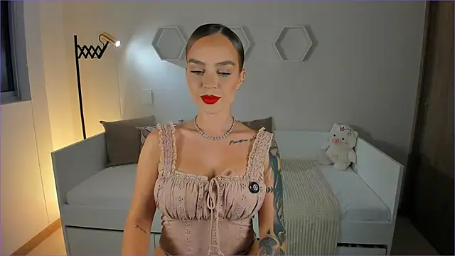 ValentinaMilann online show from 02-17-26, 11:24