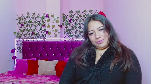 Snapshot of Anny__cute chatting on 03-04-25, 12:33 Anny cute online show from 03-04-25, 12:33