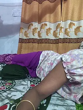 sexy-trisha1 online show from 11-07-25, 01:26