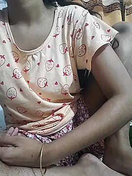 sexy-trisha1 online show from 11-01-25, 02:00