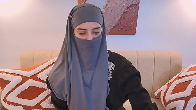 salma arabicc online show from 10-24-25, 05:12