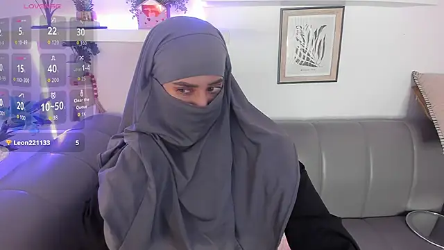 salma arabicc online show from 11-11-25, 04:18