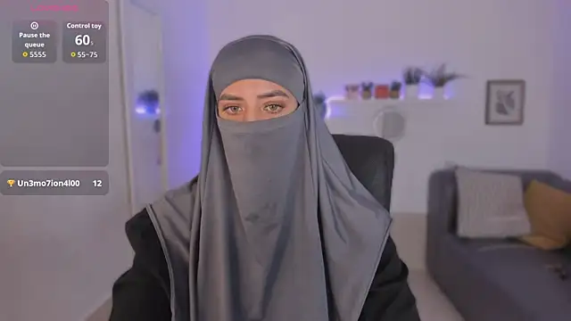 salma arabicc online show from 10-20-25, 04:14