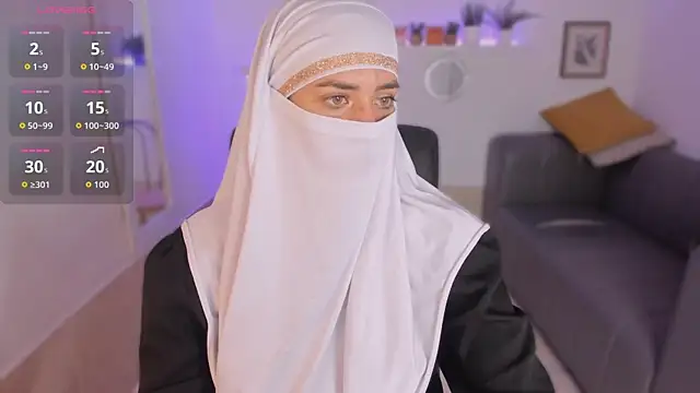 salma arabicc online show from 10-22-25, 04:12