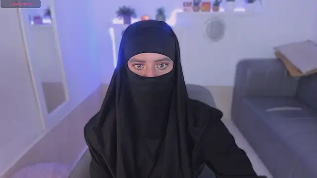 salma arabicc online show from 10-09-25, 04:02
