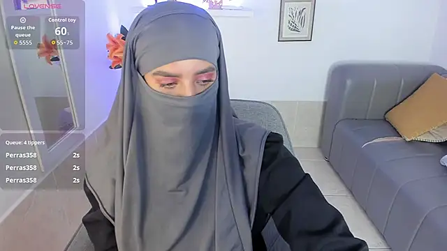 salma arabicc online show from 11-16-25, 04:39