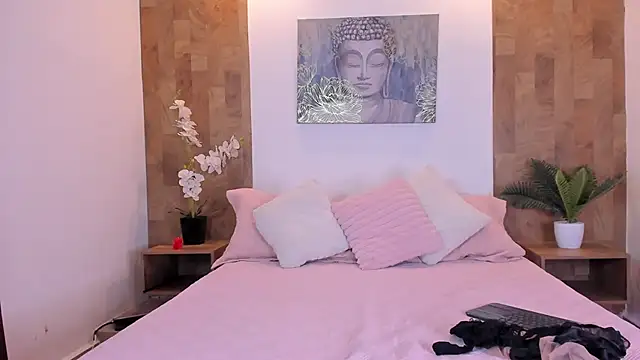 Snapshot of isabella_winkler chatting on 02-06-26, 12:56 isabella winkler online show from 02-06-26, 12:56