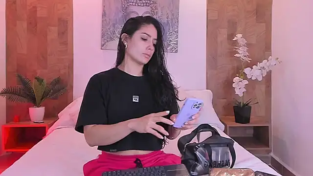 isabella winkler online show from 03-24-26, 11:10