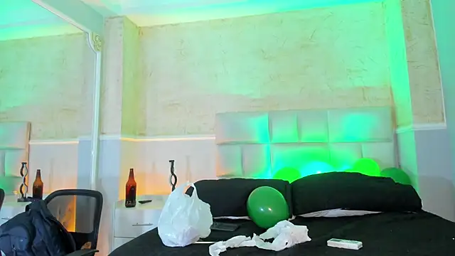 SarahLynn7 online show from 03-18-25, 03:34