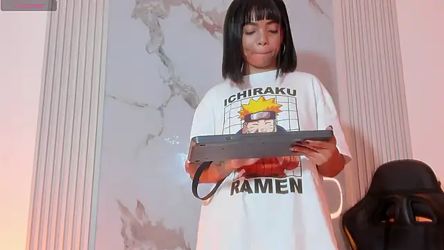 SarahLynn7 online show from 02-01-26, 01:15