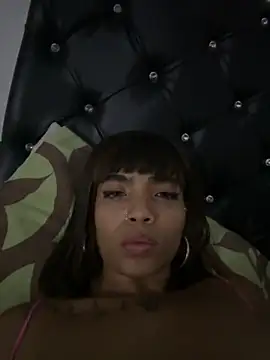 SarahLynn7 online show from 10-28-25, 08:02