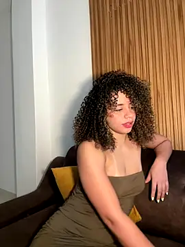 KittyTwerk 2 online show from 10-25-25, 01:34