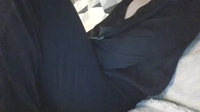 Valentinette online show from 02-03-26, 08:14