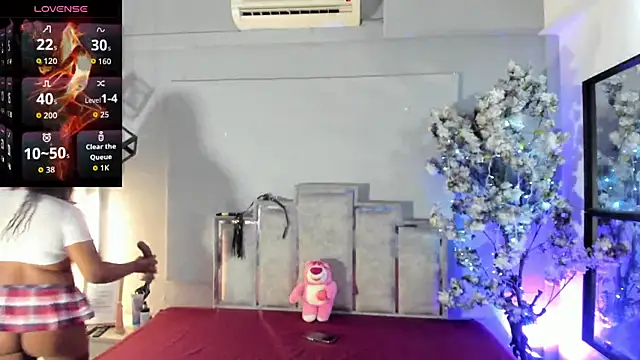 Candaceoweens online show from 09-20-25, 03:44