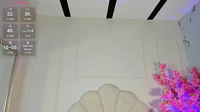 Candaceoweens online show from 10-24-25, 03:49