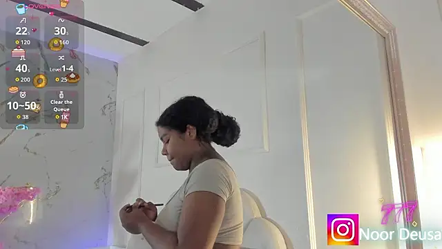 Candaceoweens online show from 03-10-26, 03:54