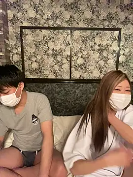 Snapshot of strawberryice chatting on 02-28-26, 10:04 strawberryice online show from 02-28-26, 10:04